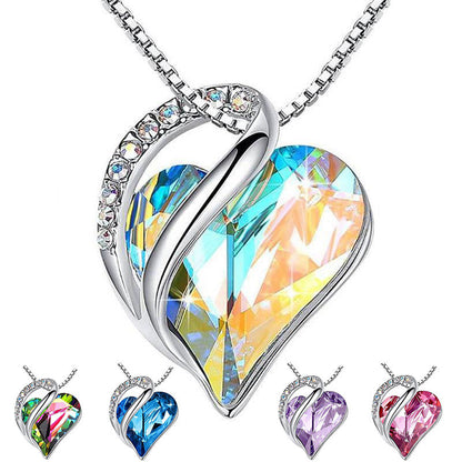925 Silver heart-shaped geometric necklace for women's clavicle chain.