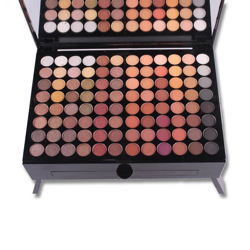 Piano-shaped makeup palette with 180 colors eyeshadow and blush set.