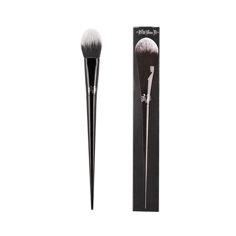 Plastic Handle Eye Shadow Foundation Brush Makeup Tool