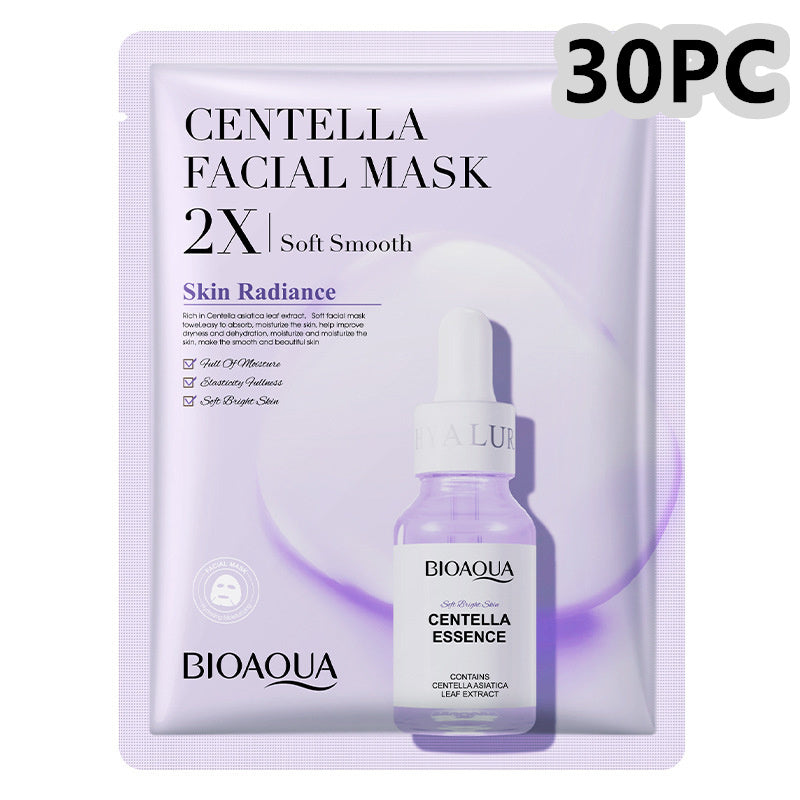 Collagen face mask with Centella Asiatica and hyaluronic acid for moisturizing and firming.