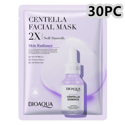 Collagen face mask with Centella Asiatica and hyaluronic acid for moisturizing and firming.